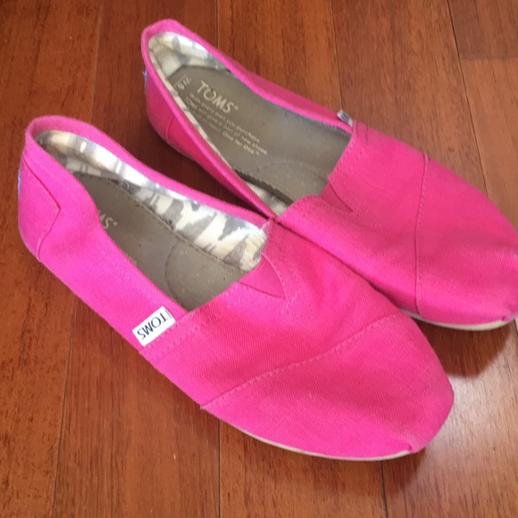 Toms Shoes - Pink Toms 6.5